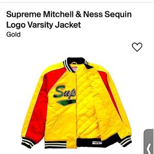 Selling it because it doesn’t fit me any more it’s a size small